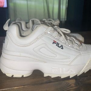 Girls Fila shoes size 4